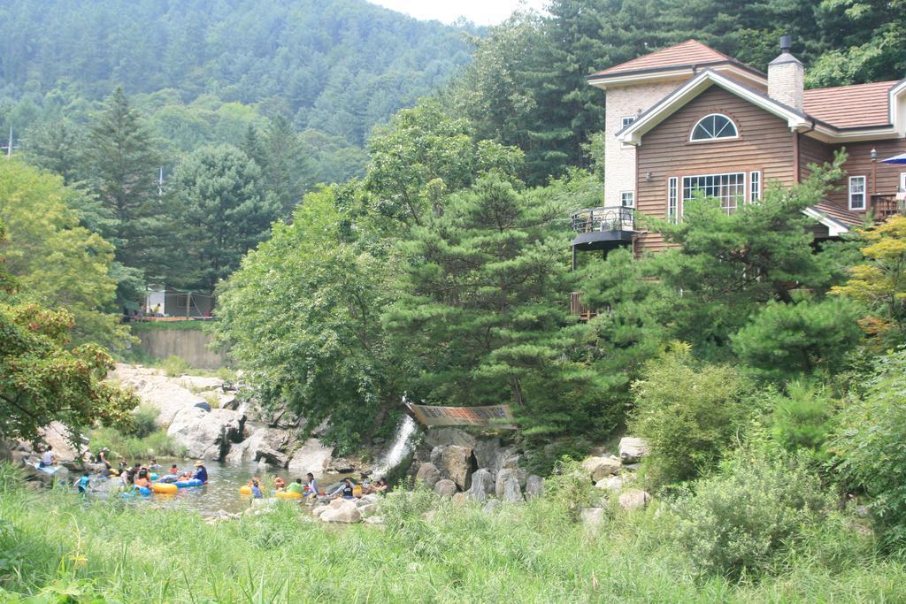 Mir Pension Gapyeong Exterior photo